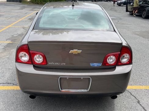 Used 2011 Chevrolet Malibu LTZ w/ HFV6 Engine Package FWD image 5