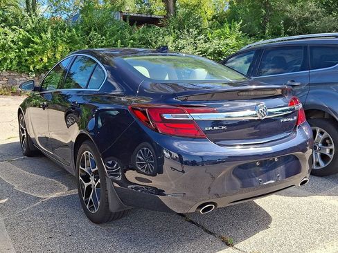 Used 2017 Buick Regal Sport Touring FWD image 4