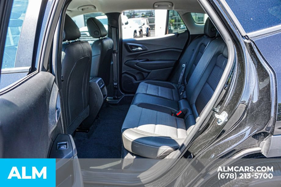 Used 2025 Chevrolet Trax LT FWD image 20