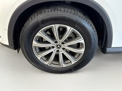 Certified 2026 Mercedes-Benz GLC 300 4MATIC image 37