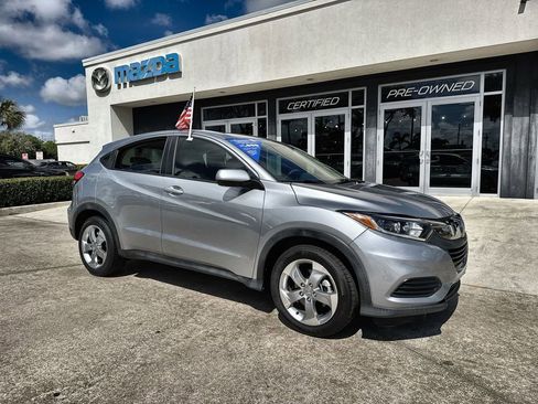 Used 2020 Honda HR-V LX image 6