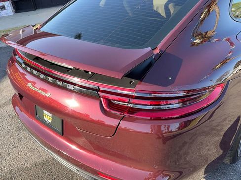 Used 2018 Porsche Panamera 4 image 39