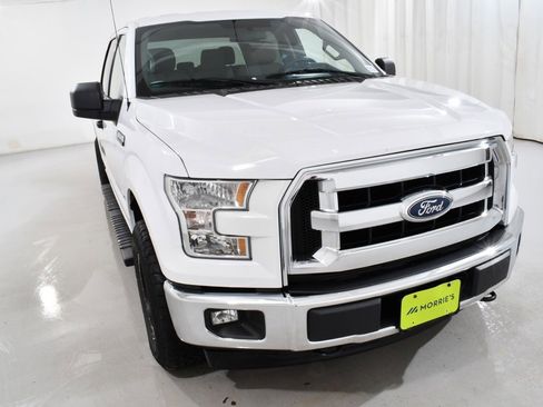 Used 2017 Ford F150 XLT w/ Trailer Tow Package image 4