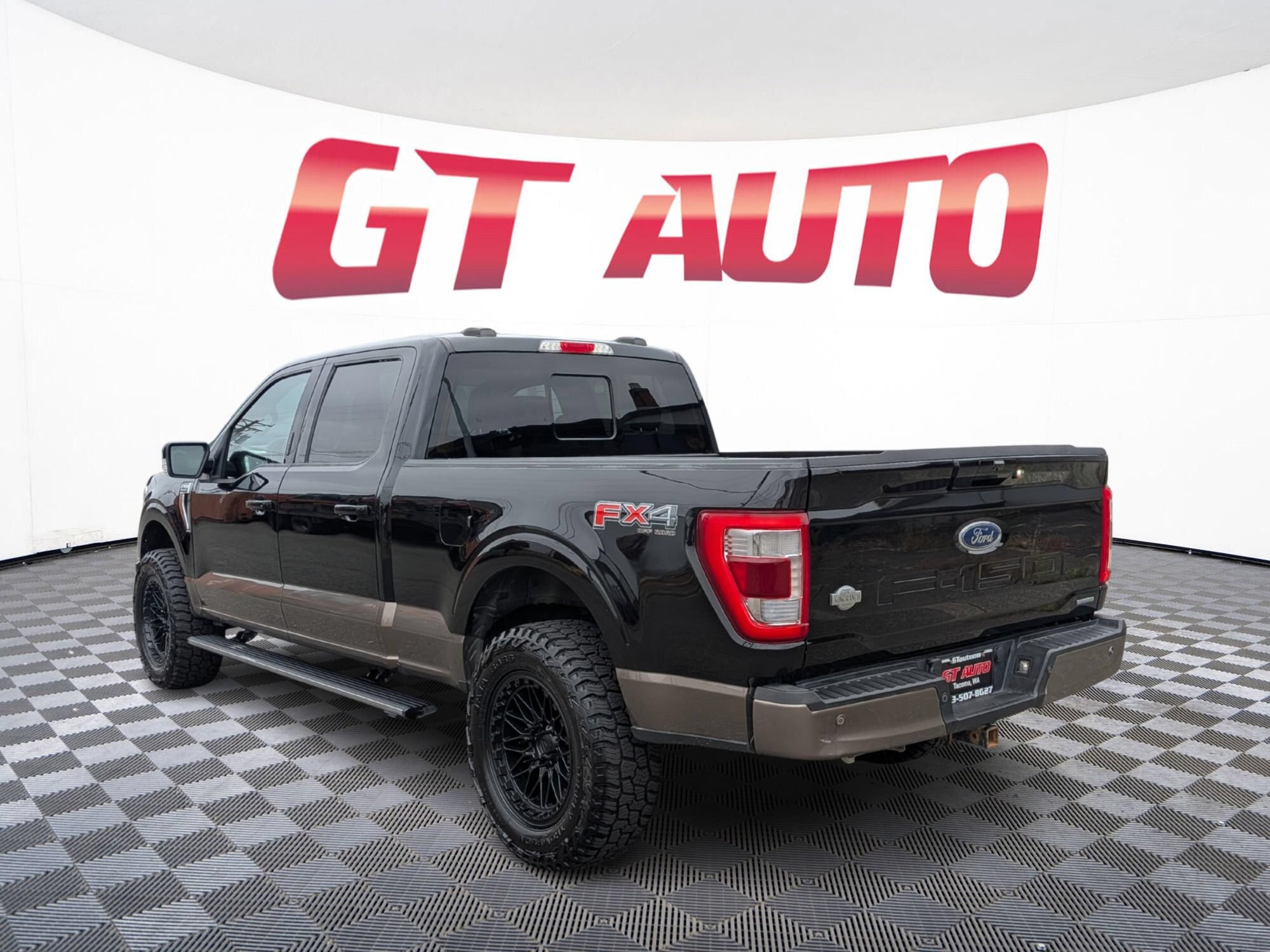 Used 2021 Ford F150 King Ranch w/ FX4 Off-Road Package AWD/4WD image 4