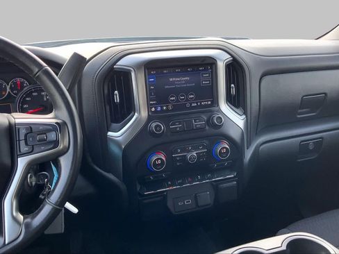 Certified 2021 Chevrolet Silverado 1500 LT w/ Fleet Comfort Package AWD/4WD image 7