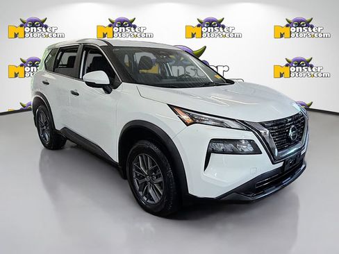 Used 2021 Nissan Rogue S AWD/4WD image 3