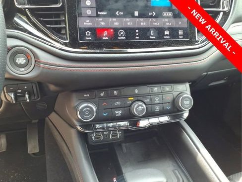 Used 2024 Dodge Durango R/T AWD/4WD image 19