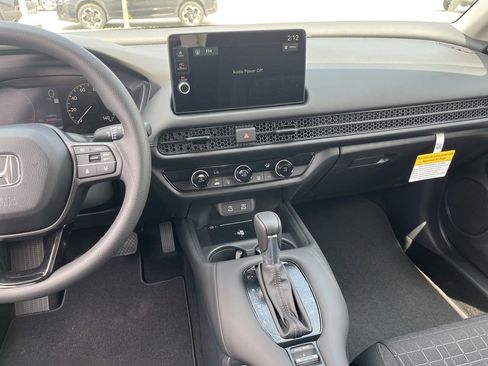 New 2026 Honda HR-V LX image 9