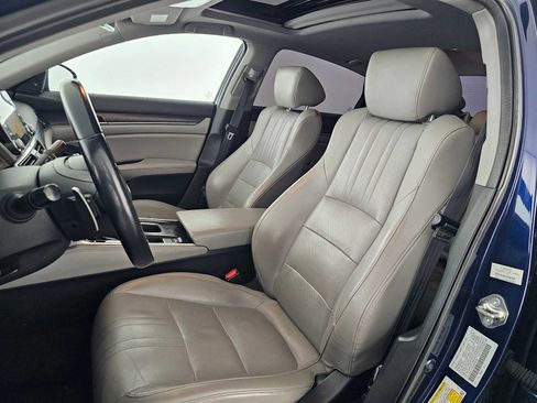 Used 2018 Honda Accord Touring image 21