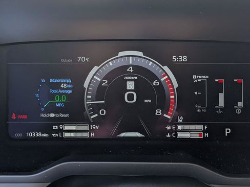 Used 2025 Toyota Tundra Platinum AWD/4WD image 19