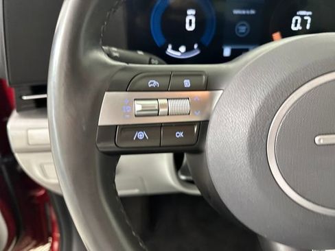 Used 2024 Hyundai Kona SEL image 15