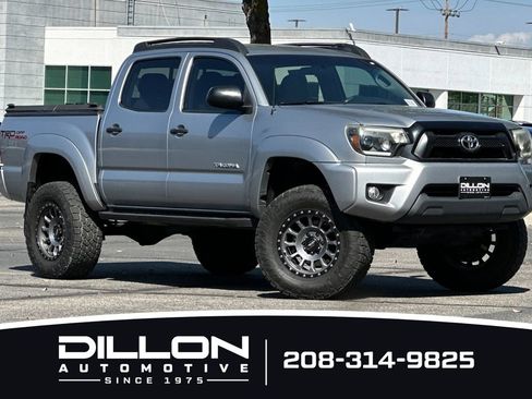 Used 2014 Toyota Tacoma 4x4 Double Cab w/ TRD Off-Road Package image 2