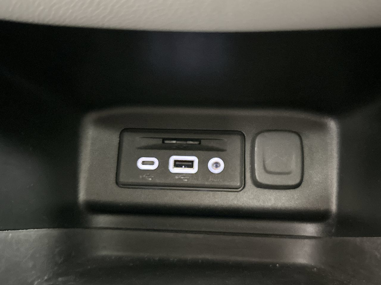 Used 2019 Chevrolet Equinox LT w/ LT True North Edition AWD/4WD image 52