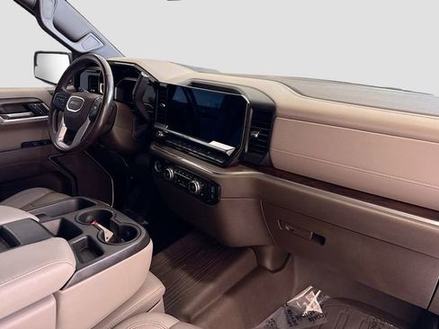 Used 2022 GMC Sierra 1500 SLT image 24