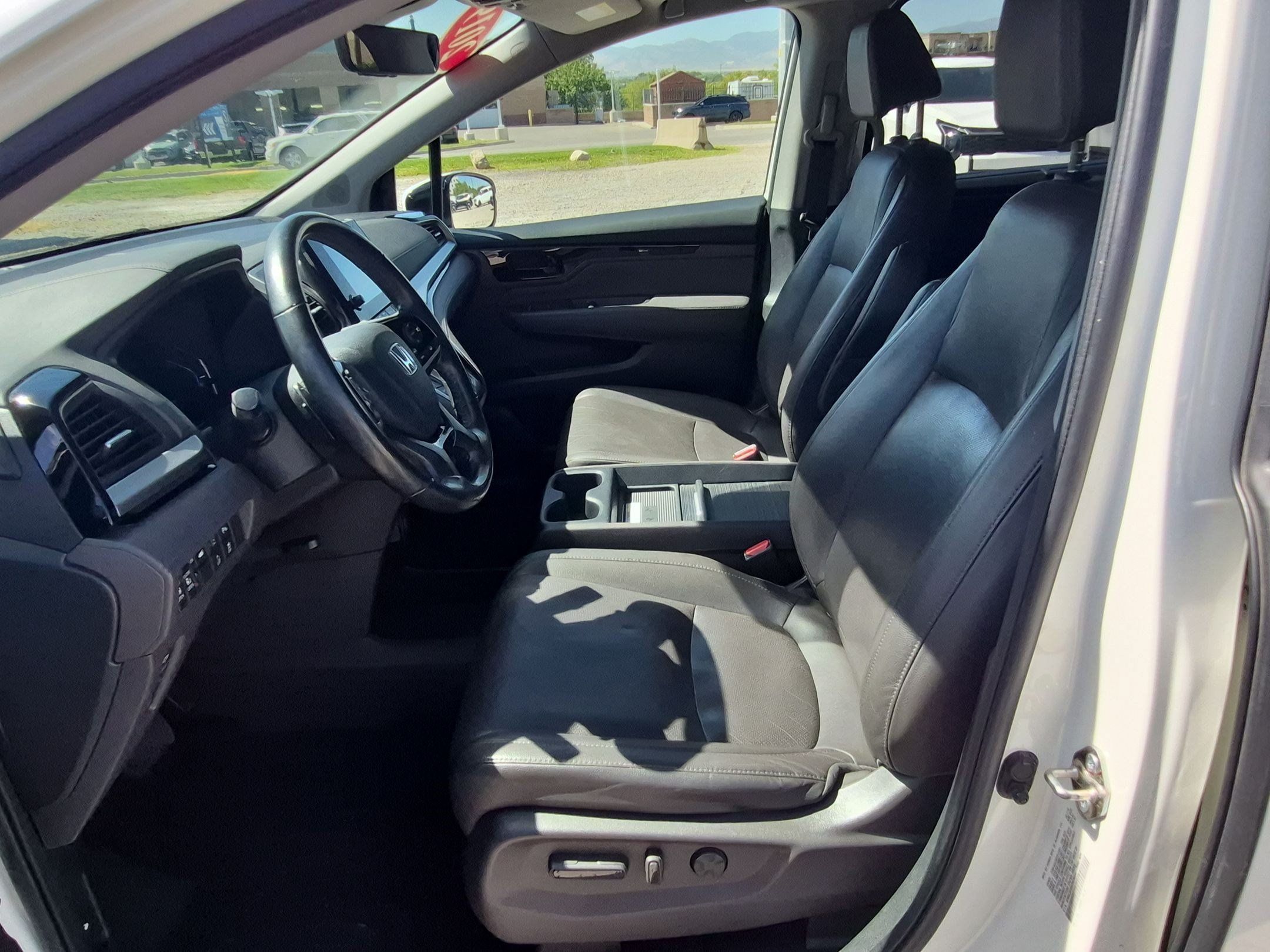 Used 2019 Honda Odyssey Elite image 25