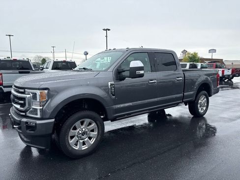 Used 2021 Ford F350 Platinum AWD/4WD image 2
