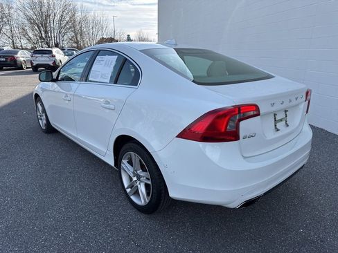 Used 2014 Volvo S60 T5 image 5