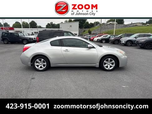 Used 2009 Nissan Altima 2.5 S w/ Premium Pkg FWD image 1
