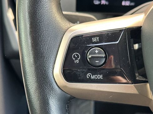 Used 2023 BMW iX xDrive50 AWD/4WD image 27