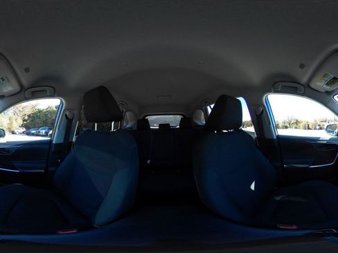 Used 2025 Toyota RAV4 LE image 37