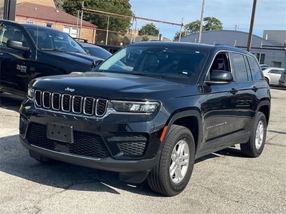 Used 2023 Jeep Grand Cherokee Laredo