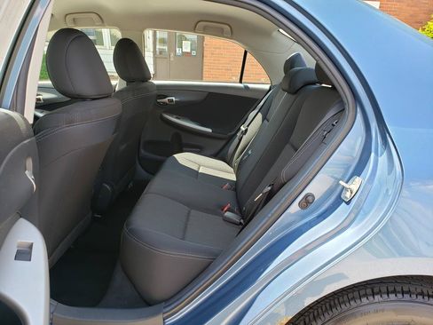 Used 2012 Toyota Corolla S w/ Preferred Accessory Pkg FWD image 10