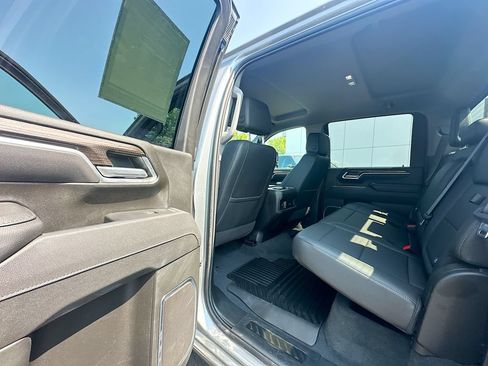 Used 2025 Chevrolet Silverado 2500 LT w/ Trail Boss Package AWD/4WD image 17