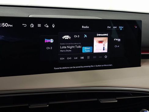 New 2026 Genesis GV70 2.5T Select image 19