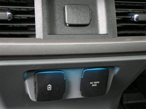 Used 2023 Ford F150 XLT w/ Equipment Group 302A High image 19