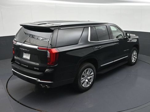 Used 2025 GMC Yukon Denali AWD/4WD image 27