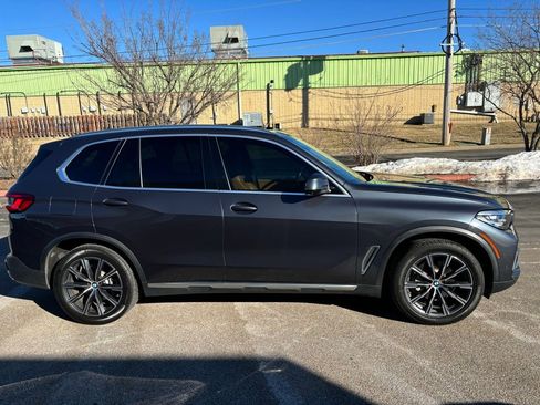 Used 2019 BMW X5 xDrive40i w/ Convenience Package image 4
