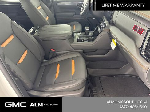 New 2026 GMC Sierra 1500 AT4 w/ AT4 Premium Package image 15