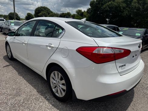 Used 2015 Kia Forte EX image 4