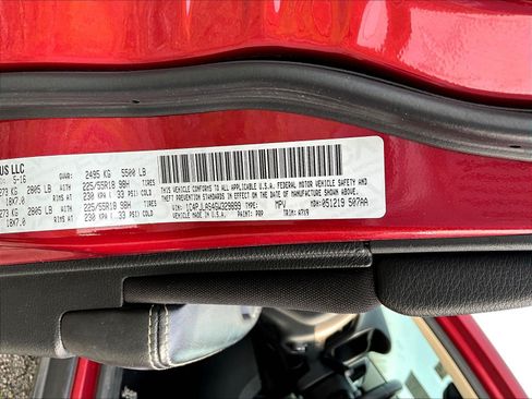 Used 2016 Jeep Cherokee Sport FWD image 18