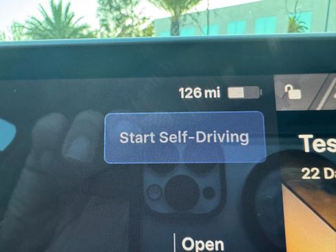 Used 2022 Tesla Model Y Performance AWD/4WD image 29