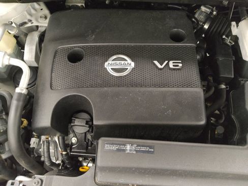Used 2019 Nissan Murano SV w/ Premium Package FWD image 30