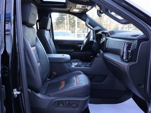 Used 2024 GMC Sierra 3500 AT4 w/ AT4 Preferred Package AWD/4WD image 46