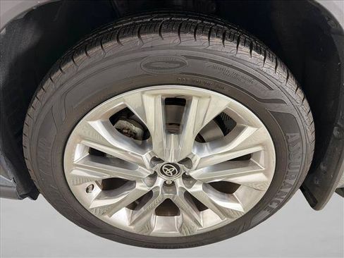 Used 2021 Toyota Highlander Limited AWD/4WD image 13