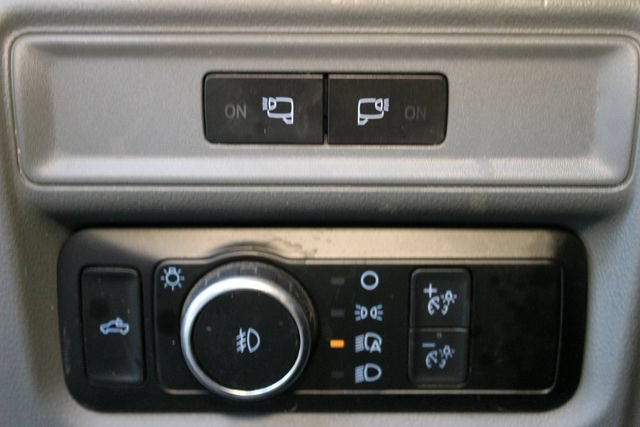 Used 2022 Ford F150 XLT w/ XTR Package AWD/4WD image 17