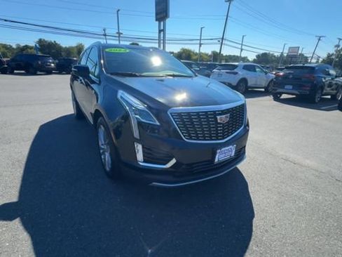 Used 2024 Cadillac XT5 Premium Luxury w/ LPO, Floor Liner Package AWD/4WD image 2