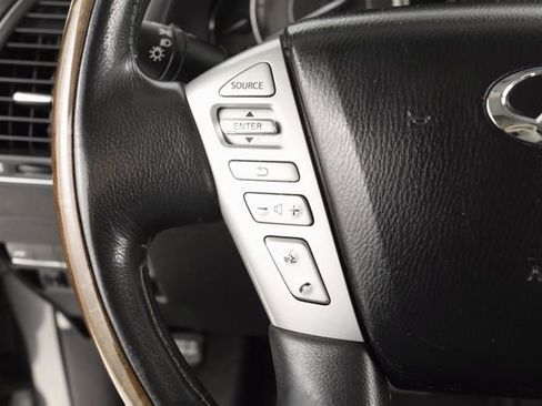 Used 2016 INFINITI QX80 4WD w/ Driver's Assistance Package image 34