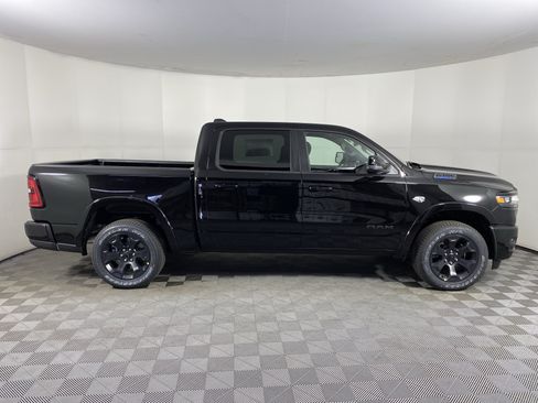 New 2026 RAM 1500 Big Horn AWD/4WD image 6