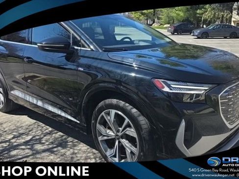 Used 2023 Audi Q4 e-tron Prestige AWD/4WD image 1