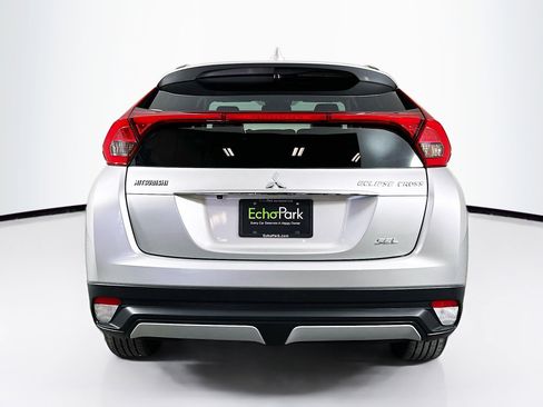 Used 2018 Mitsubishi Eclipse Cross SE image 7