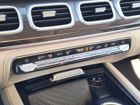 Used 2020 Mercedes-Benz GLE 350 image 19