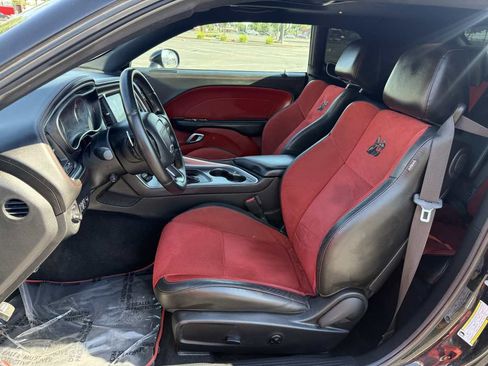 Used 2021 Dodge Challenger R/T Scat Pack w/ Plus Package RWD image 15