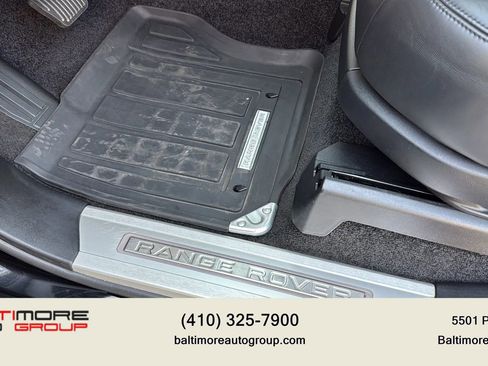 Used 2019 Land Rover Range Rover Supercharged image 28