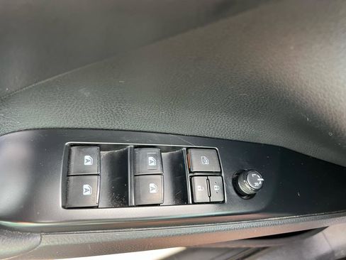 Used 2018 Toyota Camry SE w/ Audio Package image 36