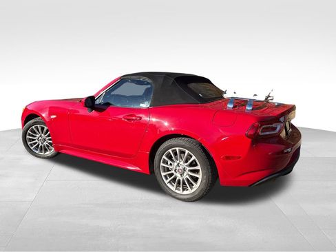 Used 2018 FIAT 124 Spider Classica image 6