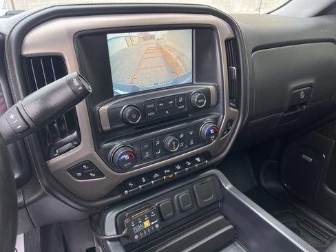 Used 2016 GMC Sierra 2500 Denali w/ Duramax Plus Package image 23